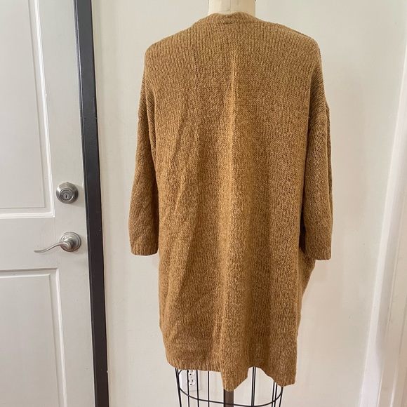 H&M size M camel knit cardigan with pockets - Picture 8 of 9
